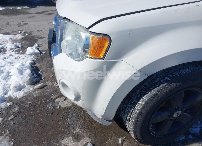 Photo 6 of 2011 Ford Escape LIMITED (VIN 1FMCU9EG4BKB41300)