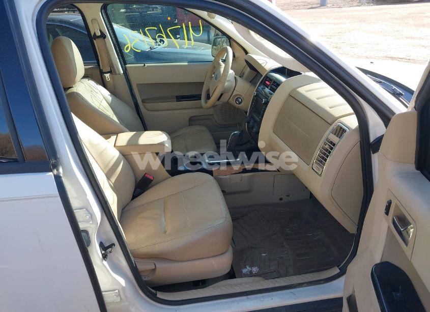 Photo 5 of 2011 Ford Escape LIMITED (VIN 1FMCU9EG4BKB78041)