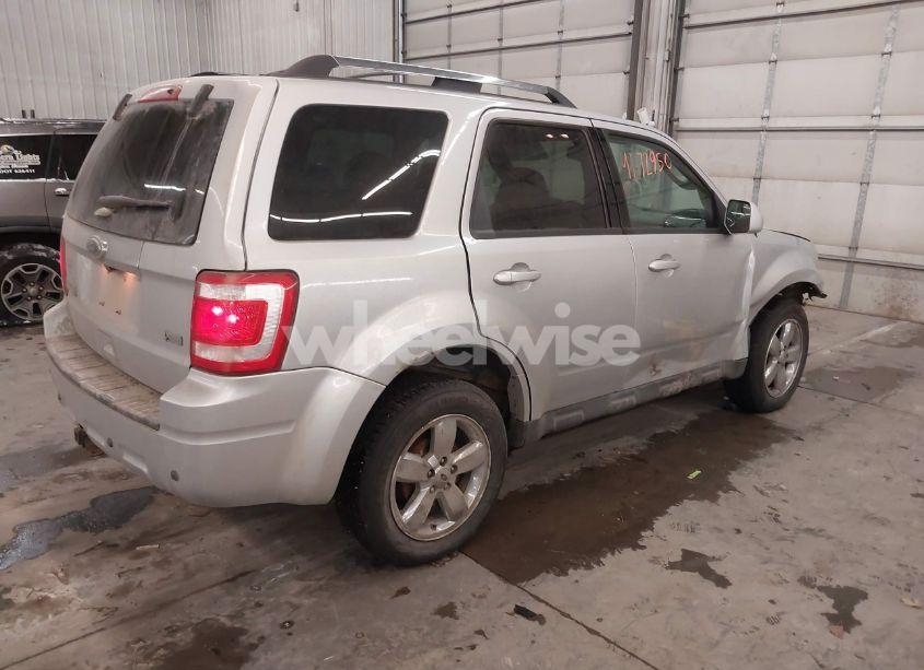 Photo 4 of 2011 Ford Escape LIMITED (VIN 1FMCU9EG4BKC03911)