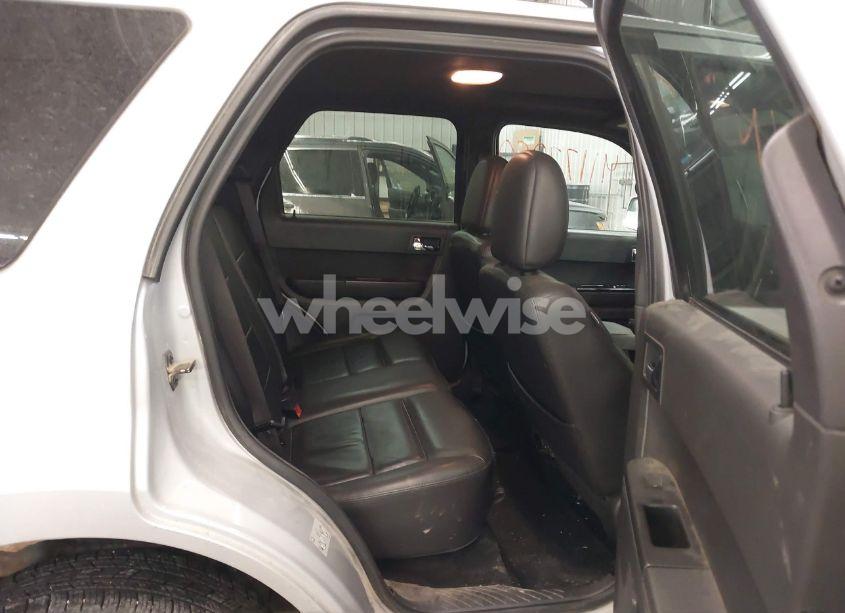 Photo 8 of 2011 Ford Escape LIMITED (VIN 1FMCU9EG4BKC03911)