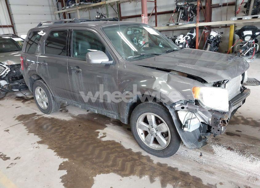 2011 Ford Escape LIMITED (VIN 1FMCU9EG4BKC37251) main photo