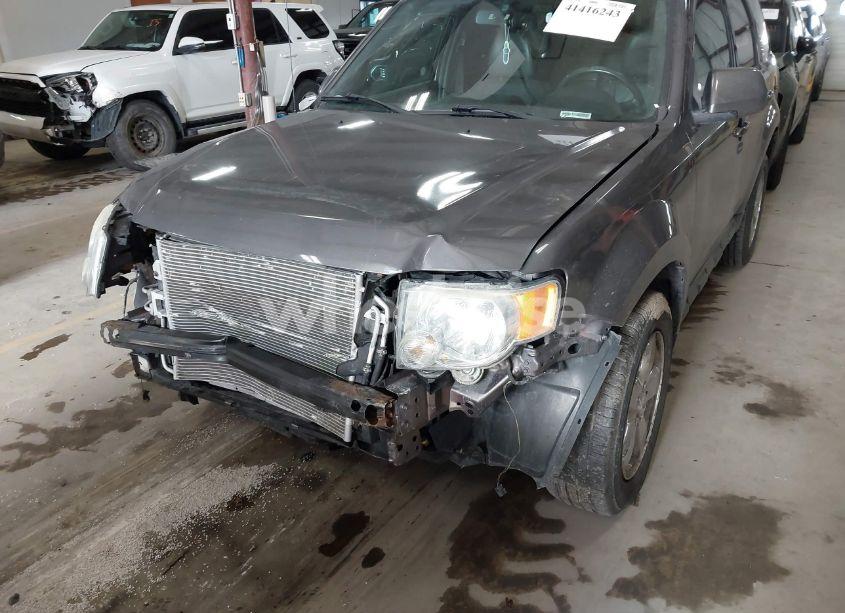 Photo 6 of 2011 Ford Escape LIMITED (VIN 1FMCU9EG4BKC37251)