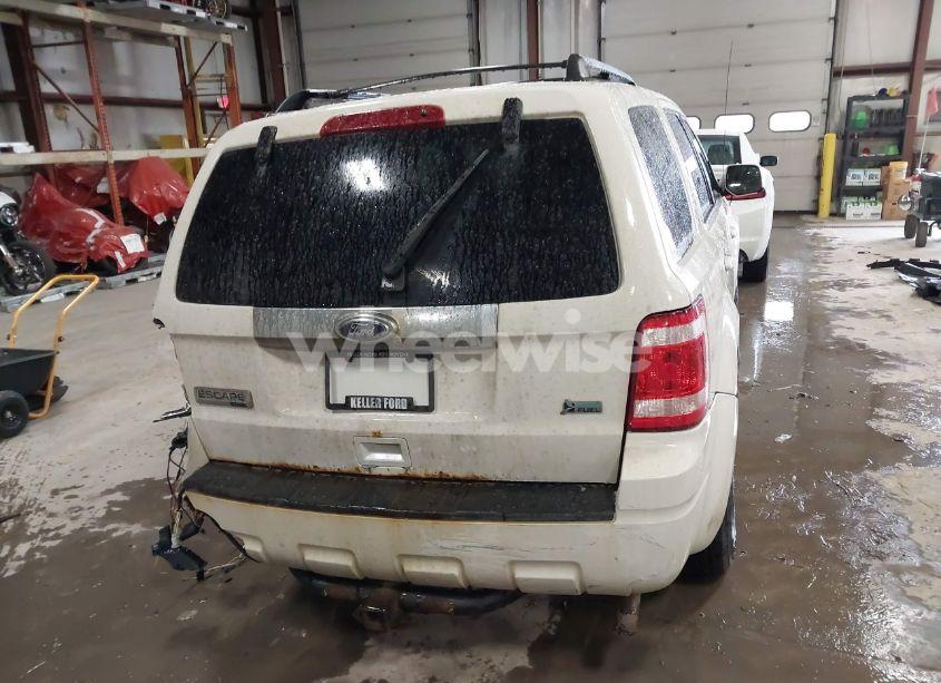 Photo 16 of 2010 Ford Escape LIMITED (VIN 1FMCU9EG5AKB41952)