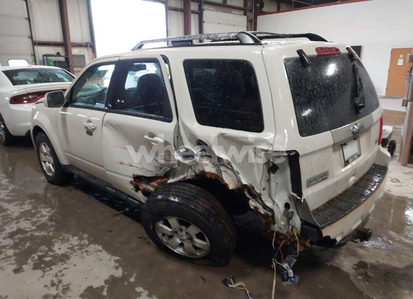 Photo 3 of 2010 Ford Escape LIMITED (VIN 1FMCU9EG5AKB41952)