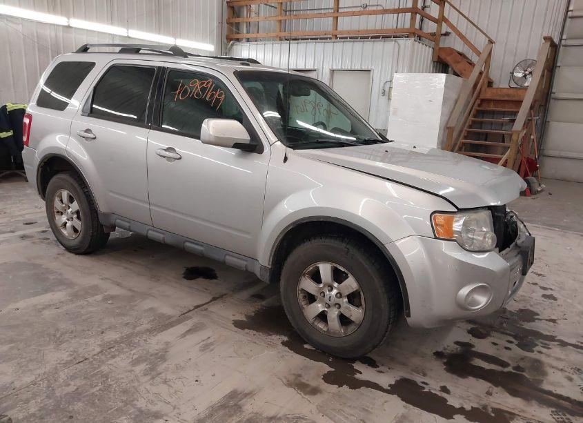2010 Ford Escape LIMITED (VIN 1FMCU9EG5AKC60312) main photo
