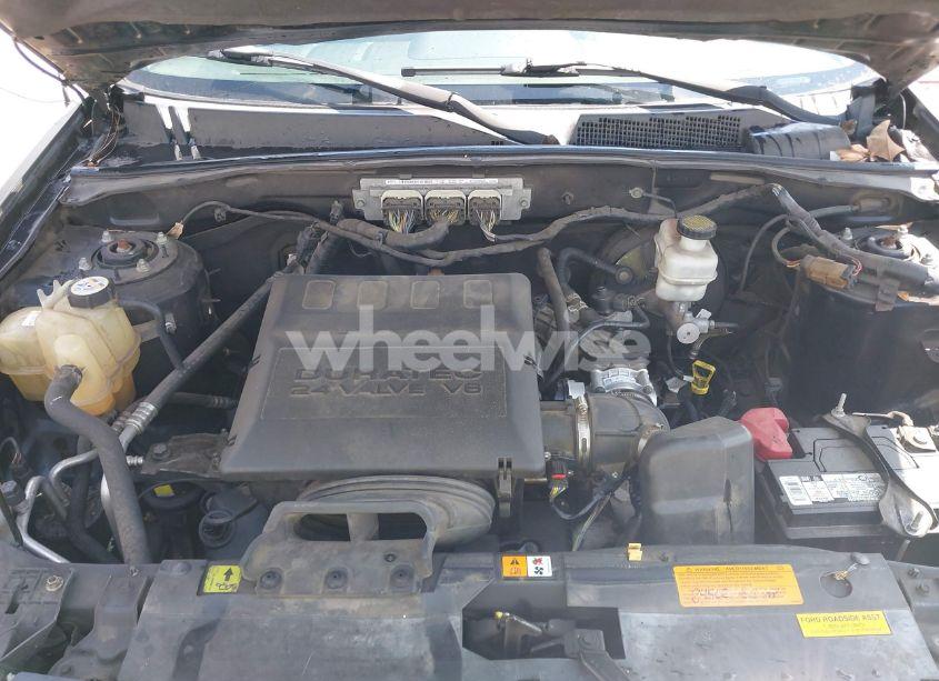 Photo 10 of 2010 Ford Escape LIMITED (VIN 1FMCU9EG5AKC61203)