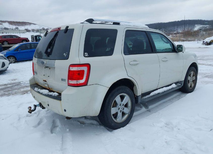 Photo 4 of 2010 Ford Escape LIMITED (VIN 1FMCU9EG5AKD25790)