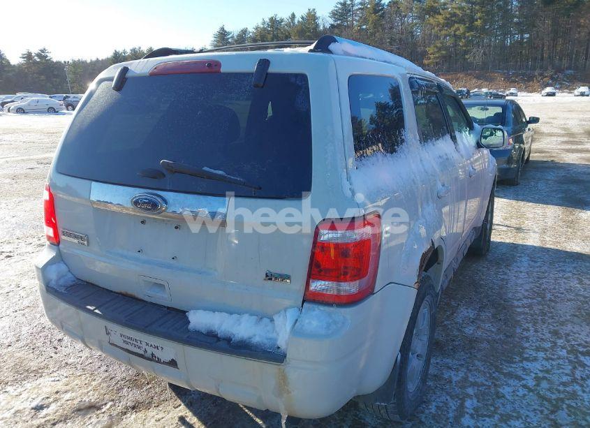 Photo 4 of 2011 Ford Escape LIMITED (VIN 1FMCU9EG5BKA99087)