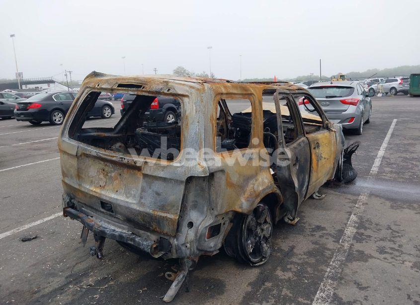 Photo 4 of 2011 Ford Escape LIMITED (VIN 1FMCU9EG5BKB89128)