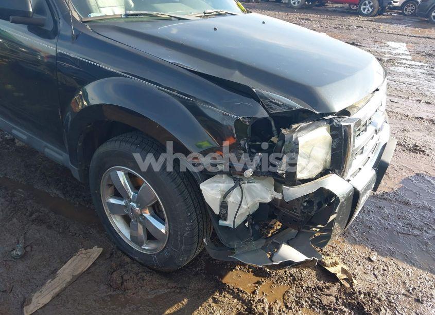 Photo 6 of 2011 Ford Escape LIMITED (VIN 1FMCU9EG5BKC09720)