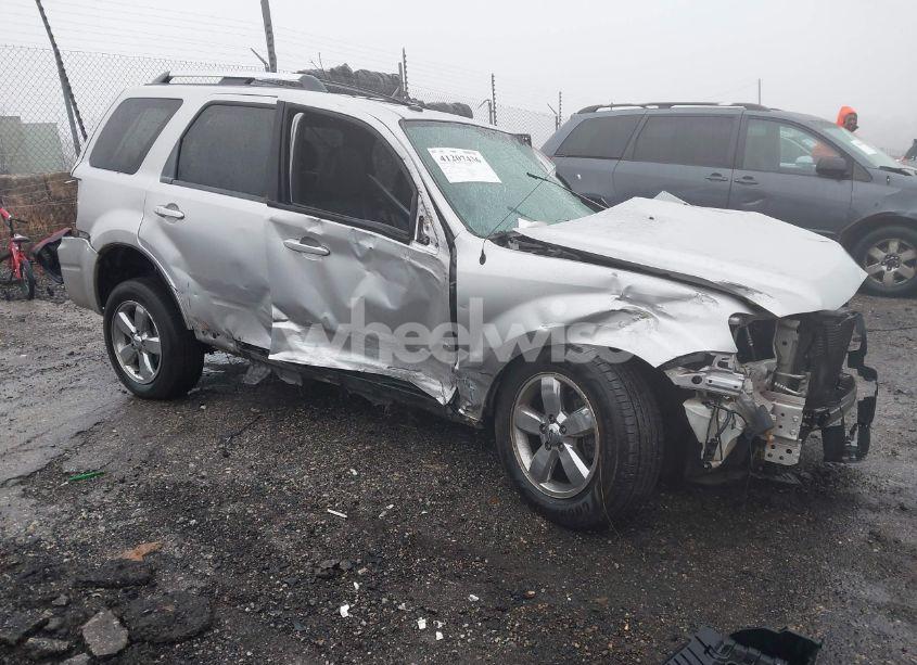 2011 Ford Escape LIMITED (VIN 1FMCU9EG5BKC59162) main photo