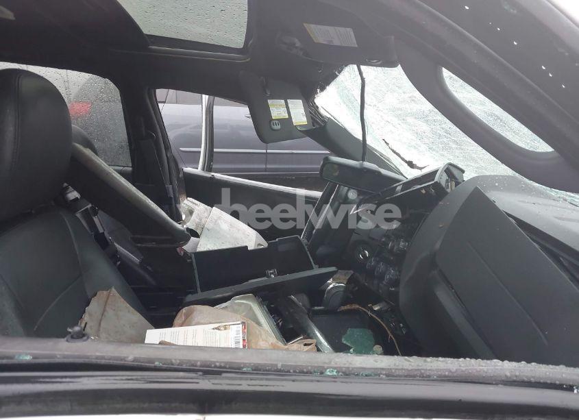 Photo 5 of 2011 Ford Escape LIMITED (VIN 1FMCU9EG5BKC59162)