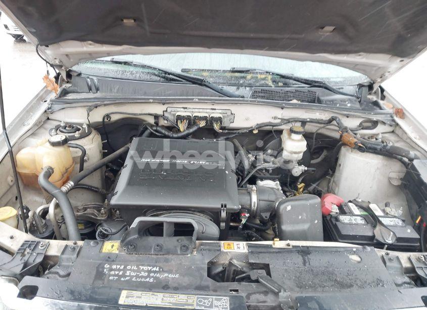 Photo 10 of 2010 Ford Escape LIMITED (VIN 1FMCU9EG6AKA73015)