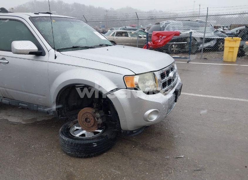 Photo 12 of 2010 Ford Escape LIMITED (VIN 1FMCU9EG6AKA73015)