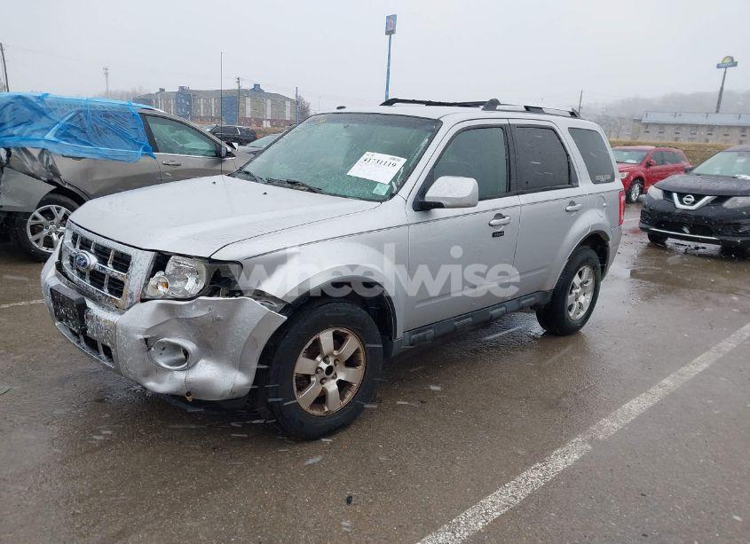 Photo 2 of 2010 Ford Escape LIMITED (VIN 1FMCU9EG6AKA73015)