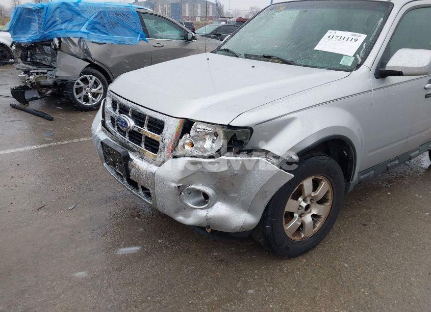 Photo 6 of 2010 Ford Escape LIMITED (VIN 1FMCU9EG6AKA73015)