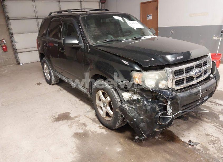 2010 Ford Escape LIMITED (VIN 1FMCU9EG6AKC69875) main photo