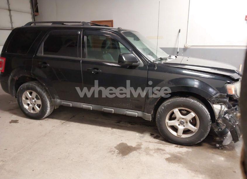 Photo 14 of 2010 Ford Escape LIMITED (VIN 1FMCU9EG6AKC69875)