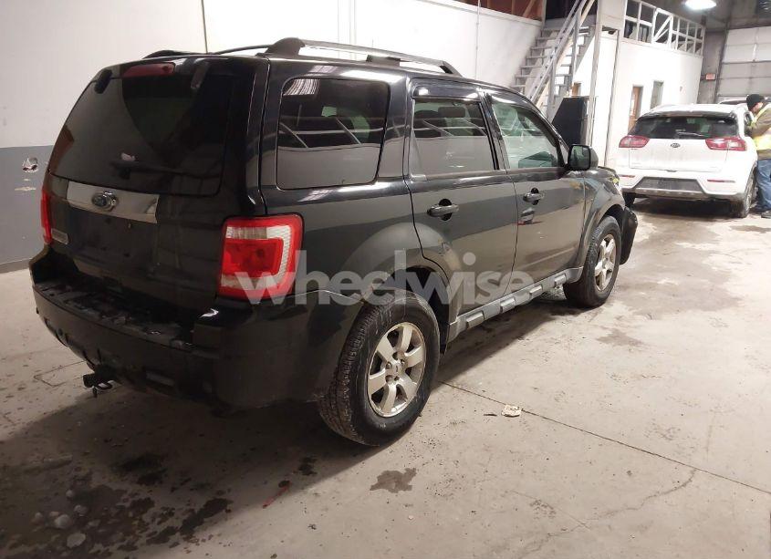 Photo 4 of 2010 Ford Escape LIMITED (VIN 1FMCU9EG6AKC69875)