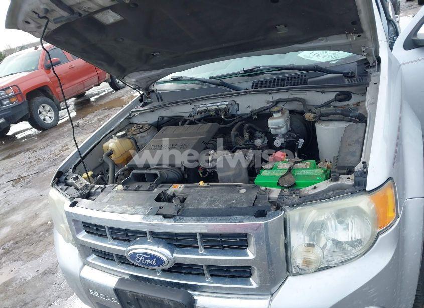 Photo 10 of 2010 Ford Escape LIMITED (VIN 1FMCU9EG6AKC91469)