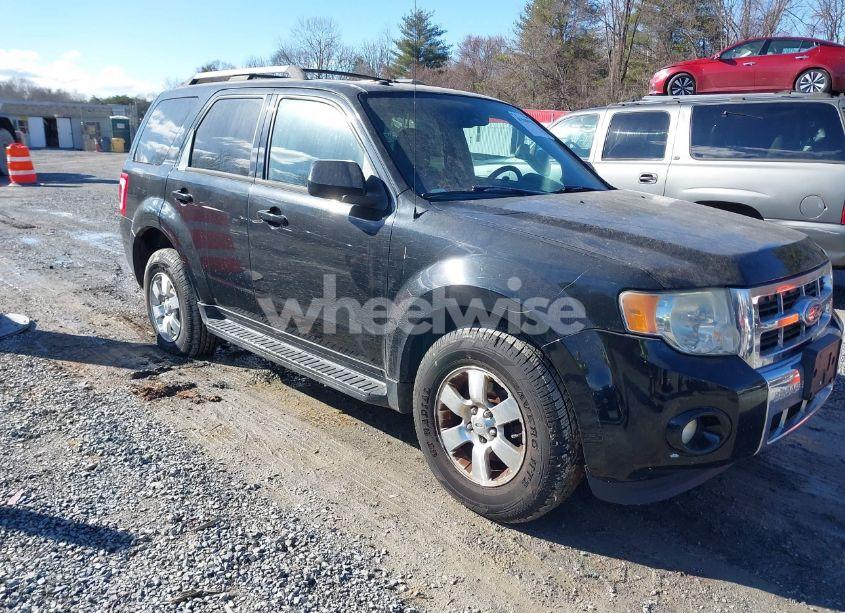 2010 Ford Escape LIMITED (VIN 1FMCU9EG6AKD41562) main photo