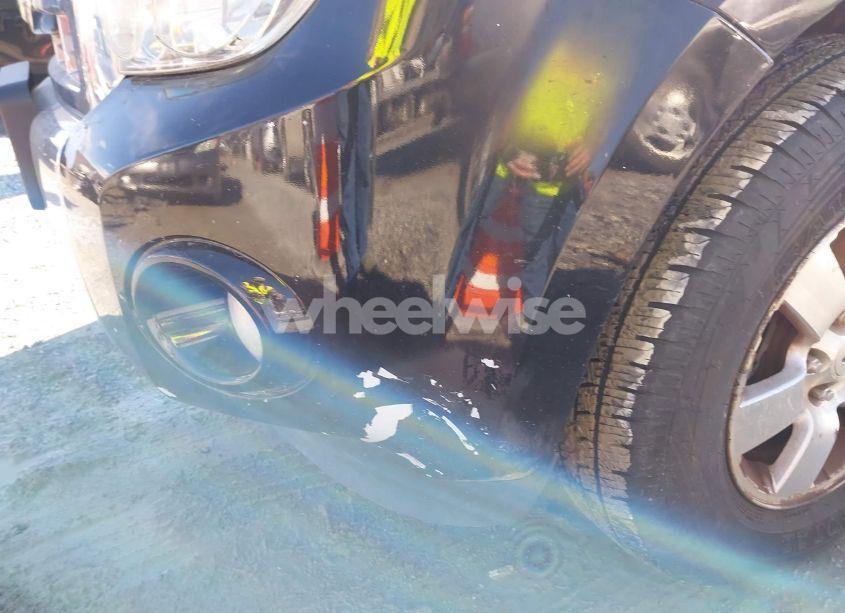 Photo 6 of 2010 Ford Escape LIMITED (VIN 1FMCU9EG6AKD41562)