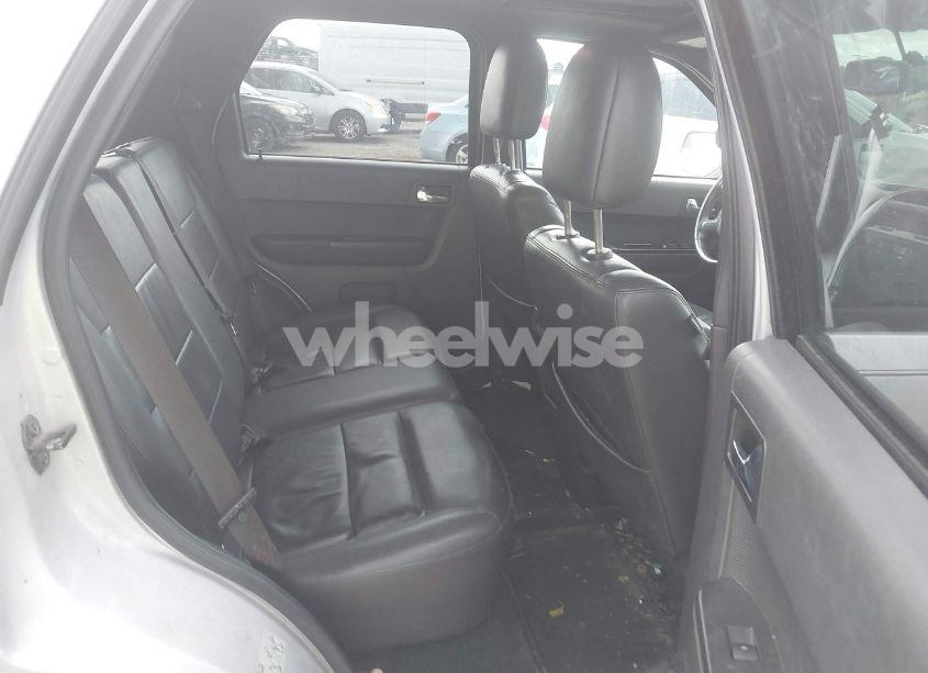 Photo 8 of 2011 Ford Escape LIMITED (VIN 1FMCU9EG6BKA98997)