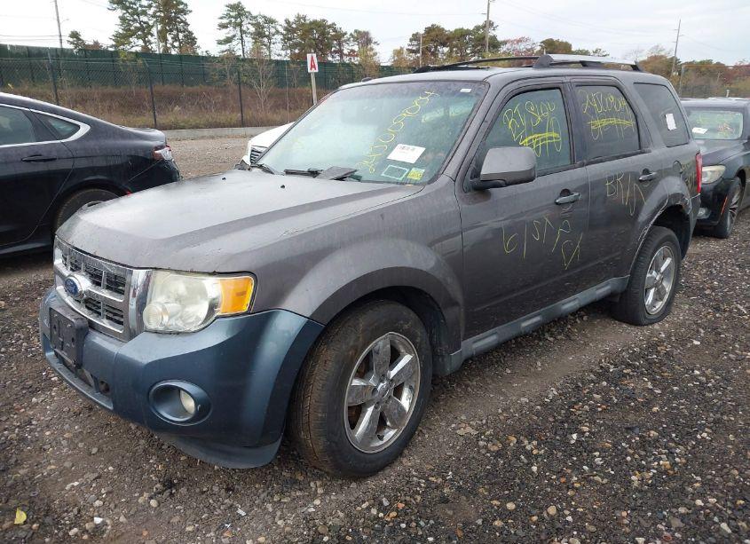 Photo 2 of 2011 Ford Escape LIMITED (VIN 1FMCU9EG6BKB88098)