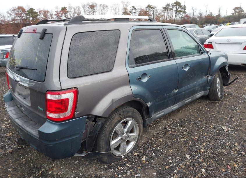 Photo 4 of 2011 Ford Escape LIMITED (VIN 1FMCU9EG6BKB88098)