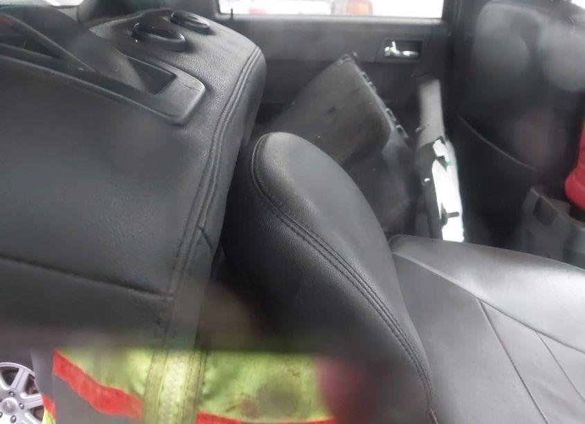 Photo 8 of 2011 Ford Escape LIMITED (VIN 1FMCU9EG6BKB88098)