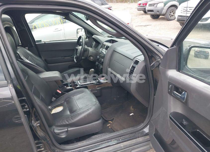 Photo 5 of 2011 Ford Escape LIMITED (VIN 1FMCU9EG6BKB90000)