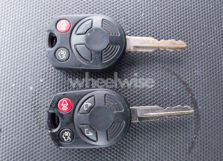 Photo 11 of 2011 Ford Escape LIMITED (VIN 1FMCU9EG6BKB98274)