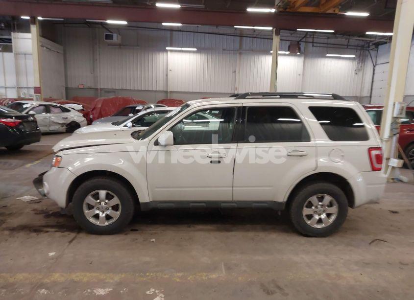 Photo 15 of 2011 Ford Escape LIMITED (VIN 1FMCU9EG6BKC13470)
