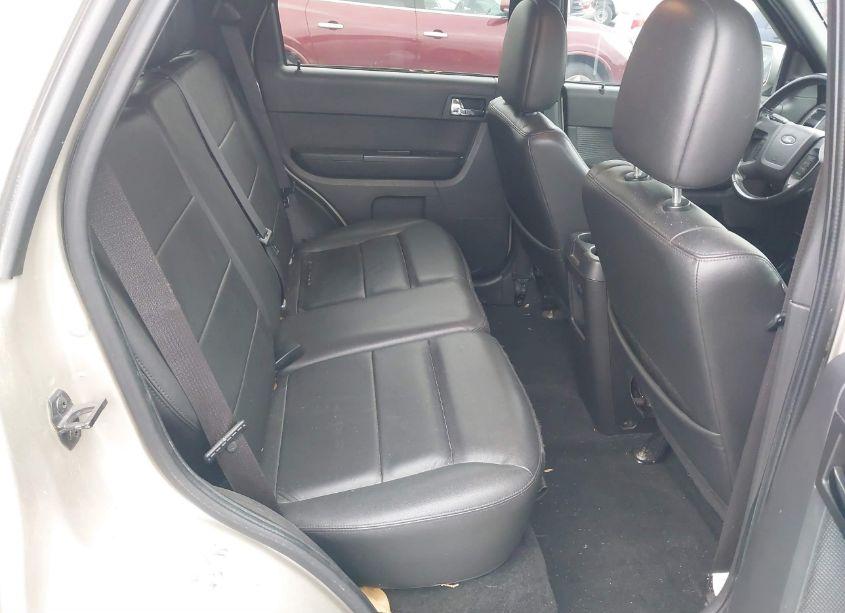 Photo 8 of 2010 Ford Escape LIMITED (VIN 1FMCU9EG7AKB77979)