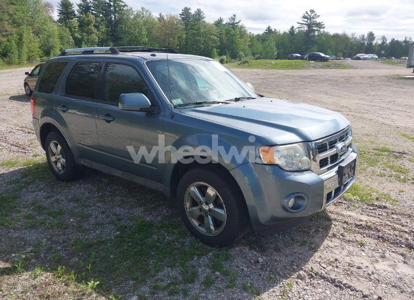 2010 Ford Escape LIMITED (VIN 1FMCU9EG7AKC47061) main photo