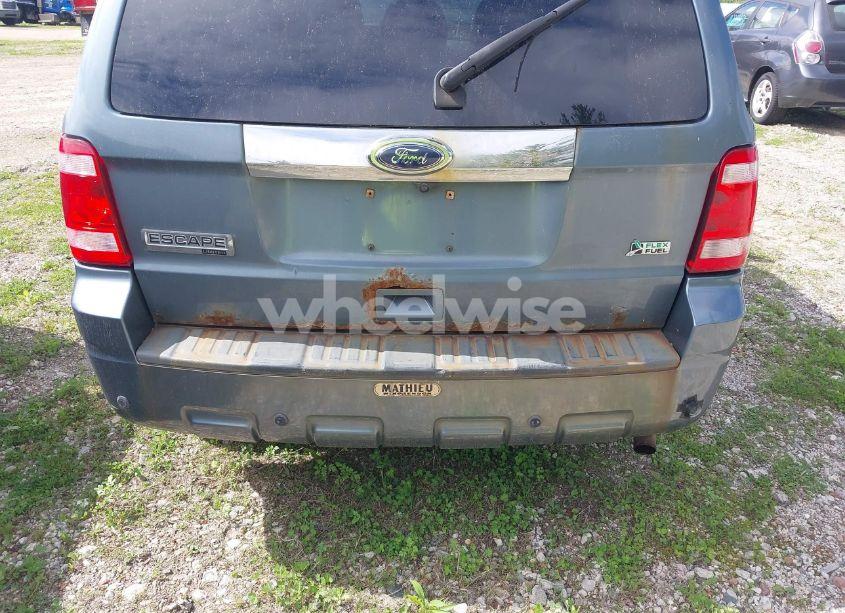Photo 6 of 2010 Ford Escape LIMITED (VIN 1FMCU9EG7AKC47061)