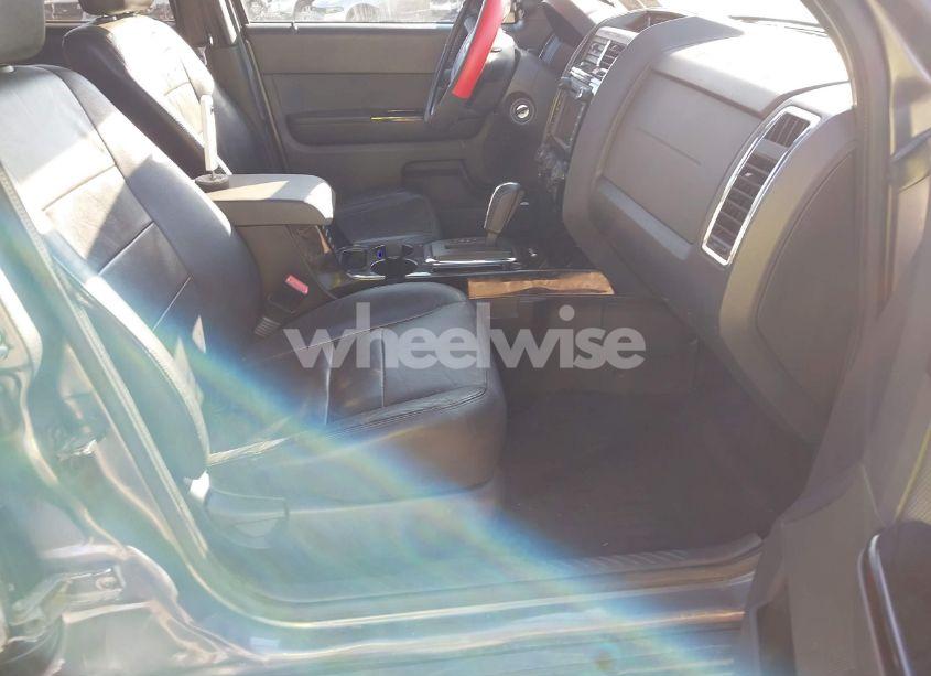 Photo 5 of 2010 Ford Escape LIMITED (VIN 1FMCU9EG7AKC75491)