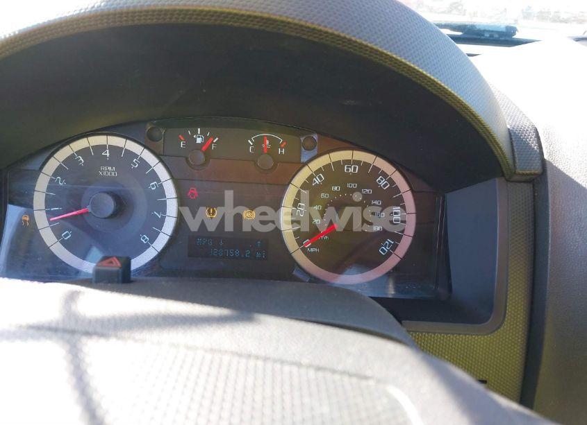 Photo 7 of 2010 Ford Escape LIMITED (VIN 1FMCU9EG7AKC75491)