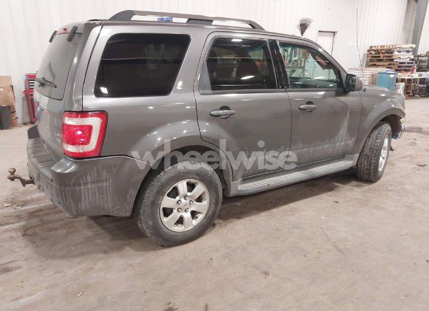 Photo 4 of 2010 Ford Escape LIMITED (VIN 1FMCU9EG7AKD15746)