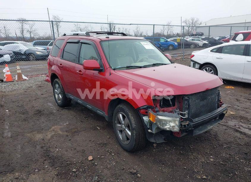 2010 Ford Escape LIMITED (VIN 1FMCU9EG7AKD31803) main photo