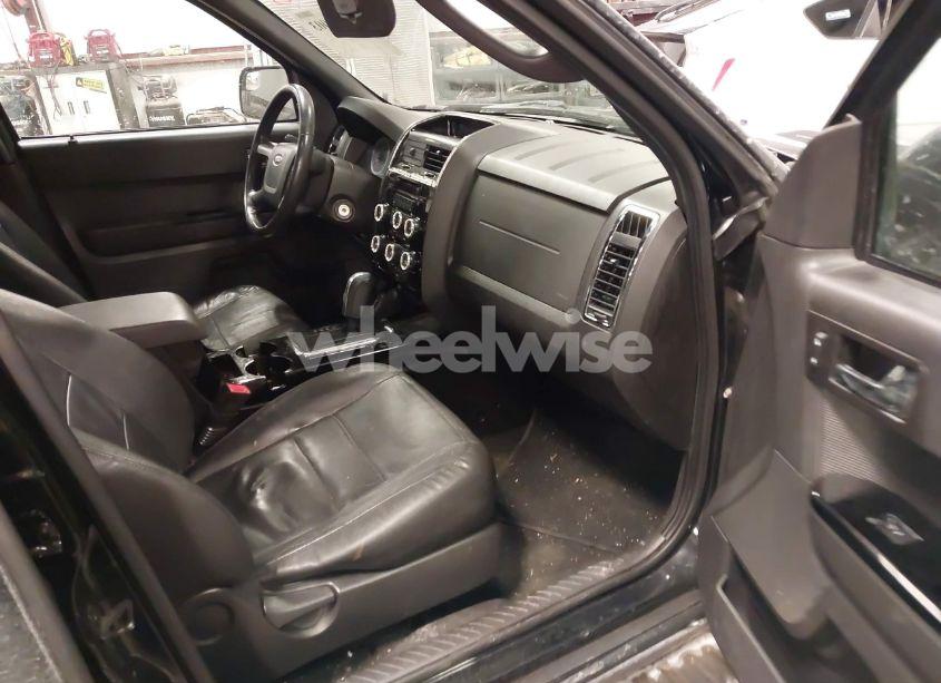 Photo 5 of 2010 Ford Escape LIMITED (VIN 1FMCU9EG7AKD38718)