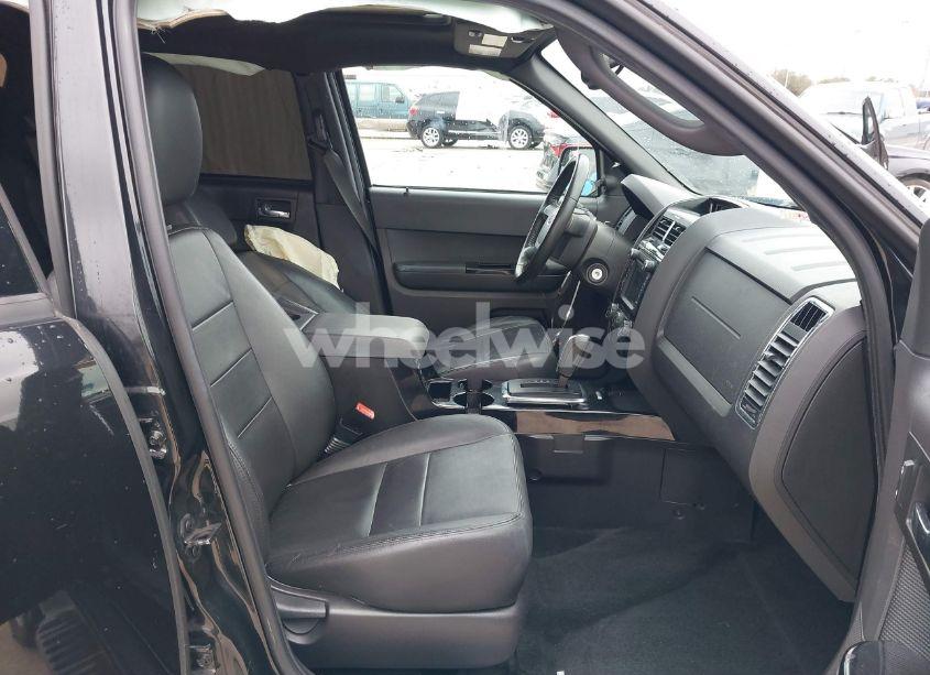 Photo 5 of 2011 Ford Escape LIMITED (VIN 1FMCU9EG7BKB44109)