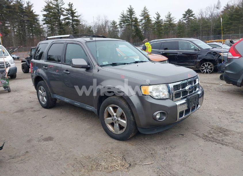 2012 Ford Escape LIMITED (VIN 1FMCU9EG7CKC33843) main photo