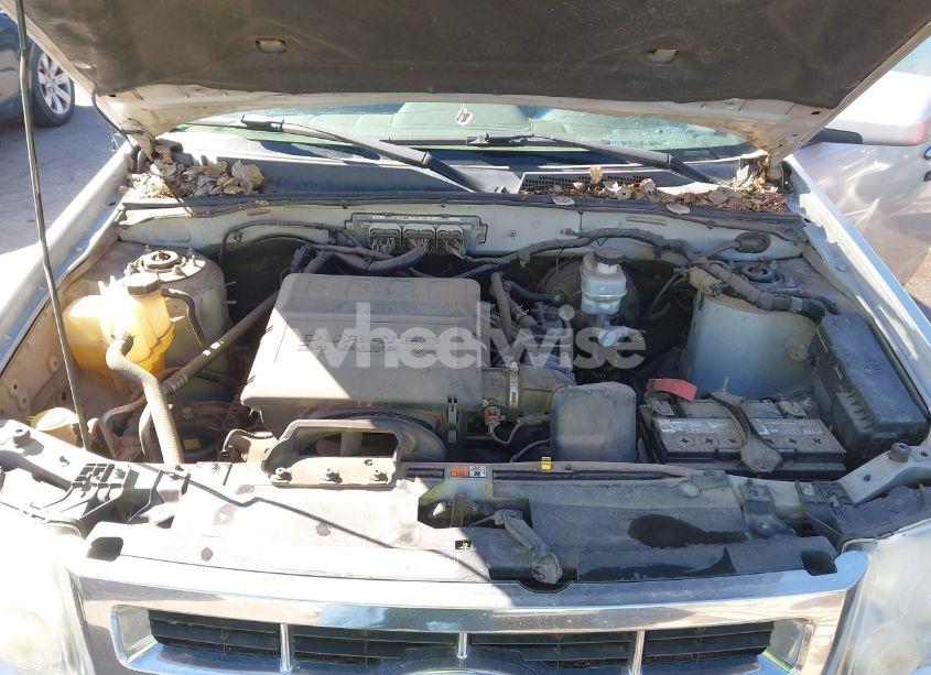 Photo 10 of 2010 Ford Escape LIMITED (VIN 1FMCU9EG8AKB12610)