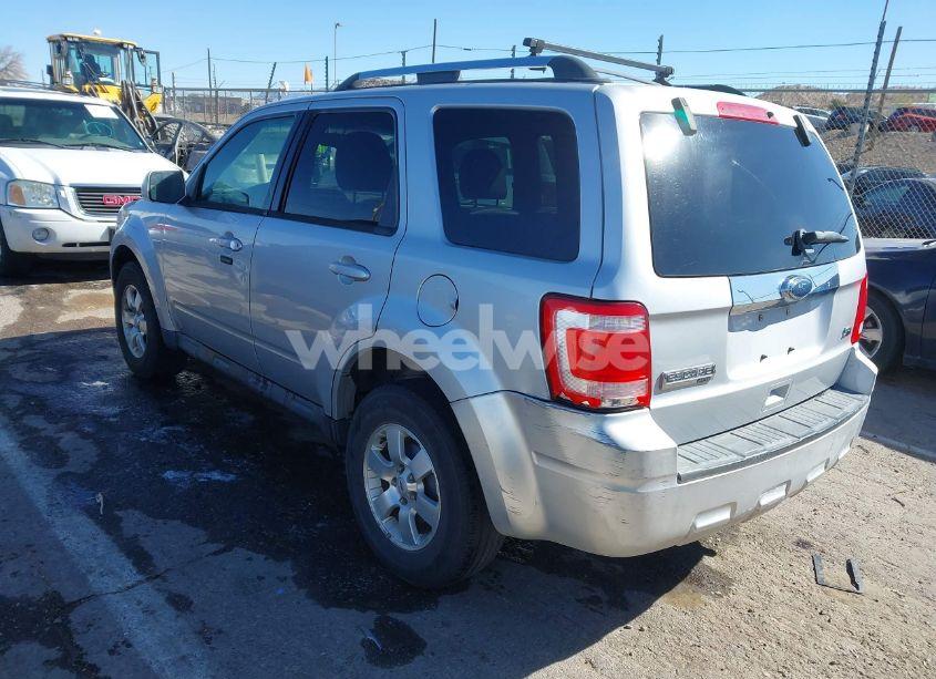 Photo 3 of 2010 Ford Escape LIMITED (VIN 1FMCU9EG8AKB12610)