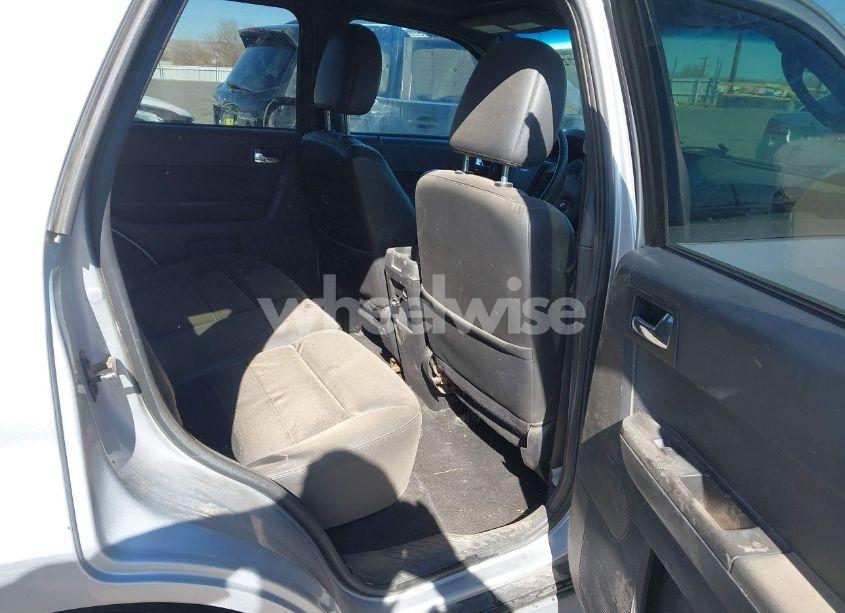 Photo 8 of 2010 Ford Escape LIMITED (VIN 1FMCU9EG8AKB12610)