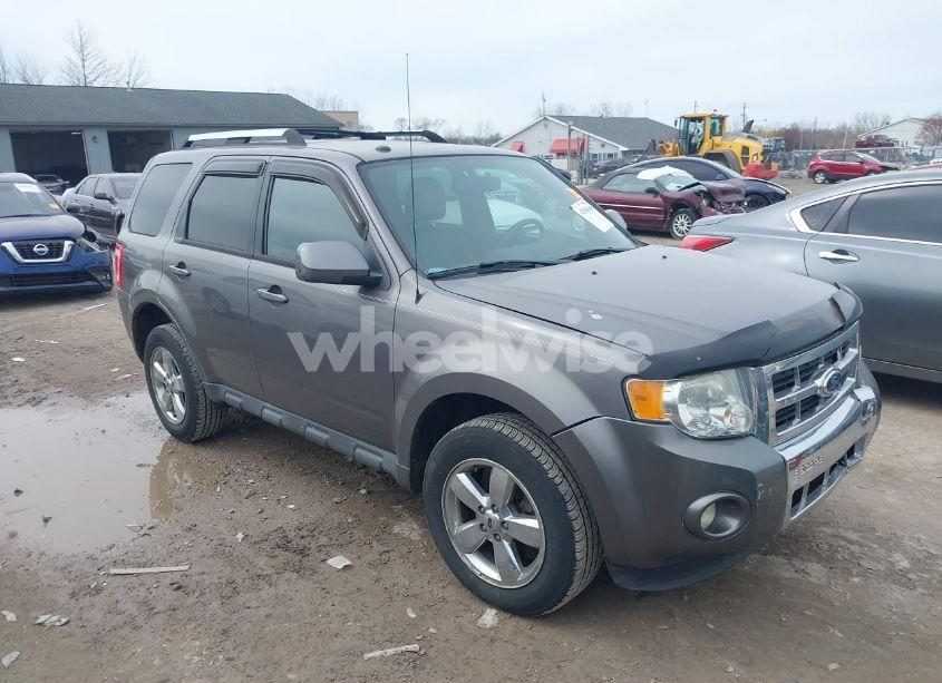 2011 Ford Escape LIMITED (VIN 1FMCU9EG8BKB11779) main photo