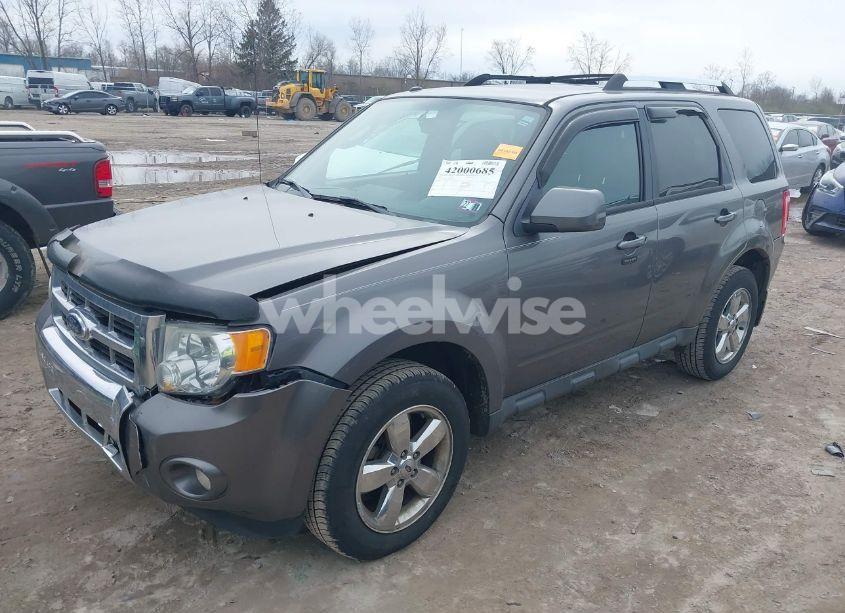 Photo 2 of 2011 Ford Escape LIMITED (VIN 1FMCU9EG8BKB11779)