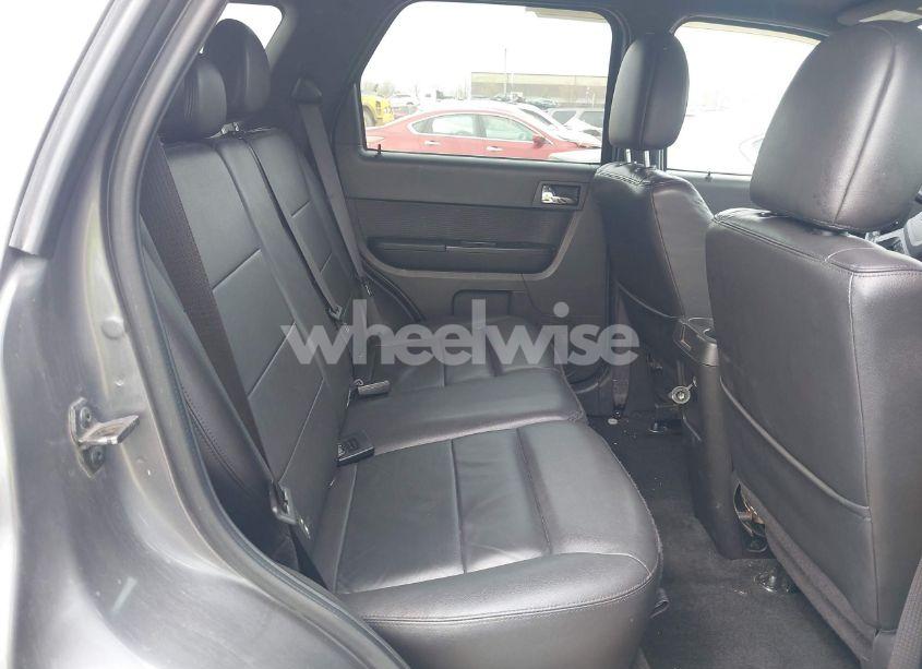 Photo 8 of 2011 Ford Escape LIMITED (VIN 1FMCU9EG8BKB11779)