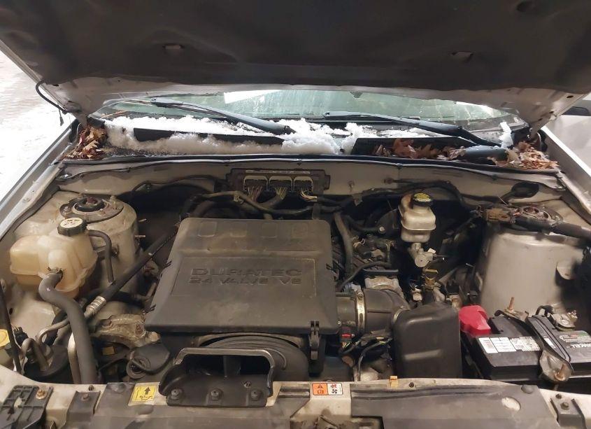 Photo 10 of 2011 Ford Escape LIMITED (VIN 1FMCU9EG8BKB38173)